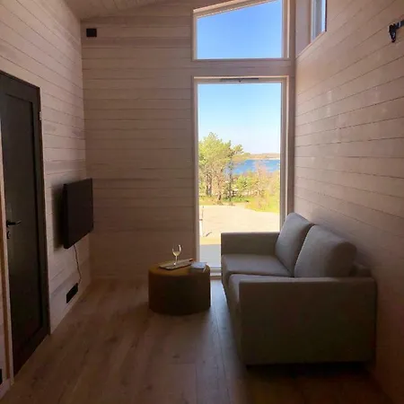 Naeroy Cabin *