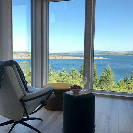Naeroy Cabin * Kolvereid